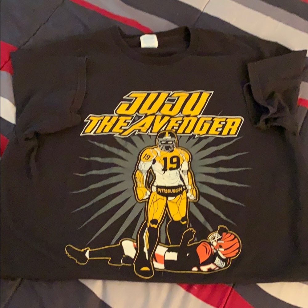 Juju Smith-Schuster/ Steelers shirt & hoodie